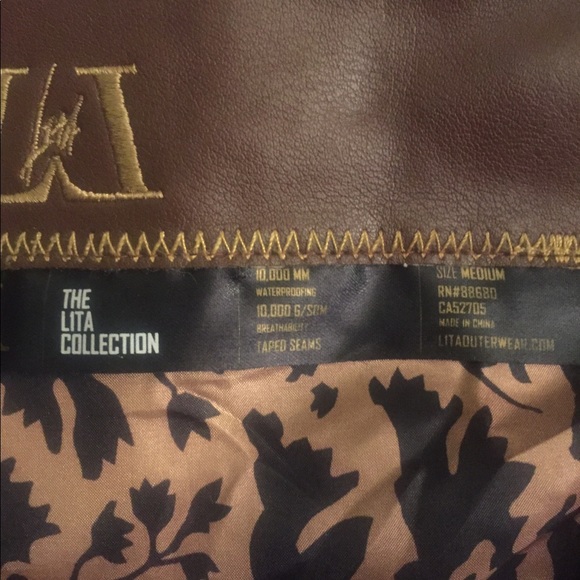 L1 snowboarding jacket - Picture 3 of 6